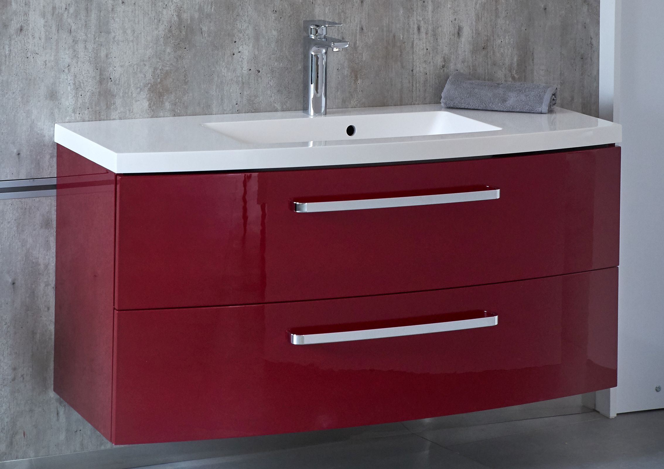 Badmöbel Bordeaux Rot